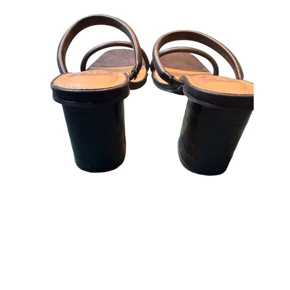 DV Dolce Vita Women's Black Halsty Double Strap Block Heel Sandals Size 9 - Picture 3 of 10